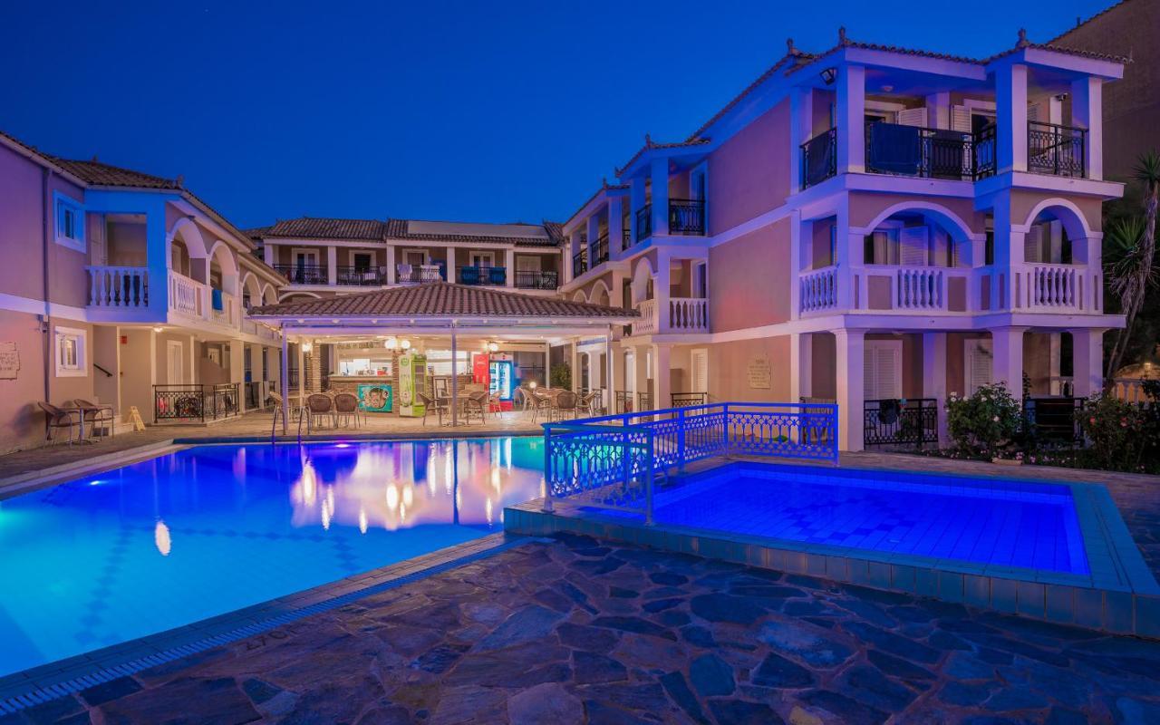 Boletsos Aparthotel *