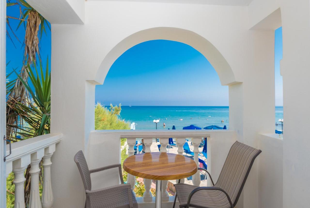 Boletsos Aparthotel